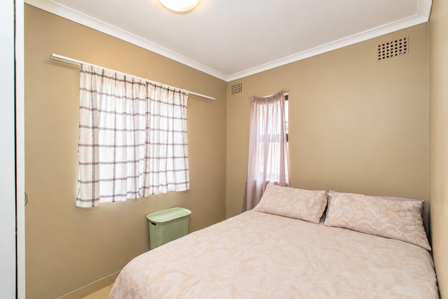 2 Bedroom Property for Sale in Kenilworth Western Cape